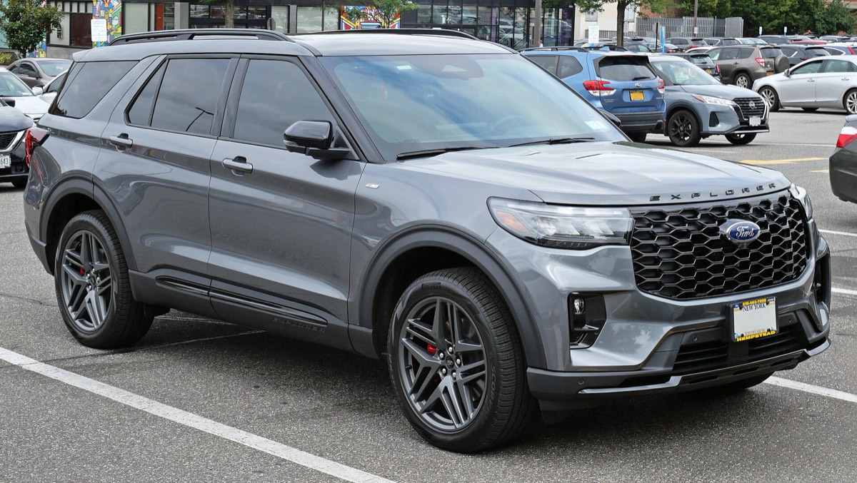 Ford Explorer