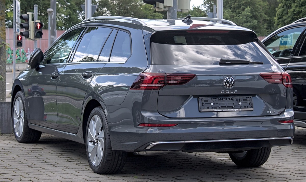 Volkswagen Golf SW