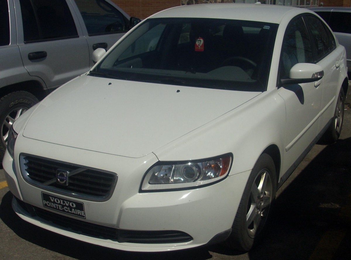 Volvo S40