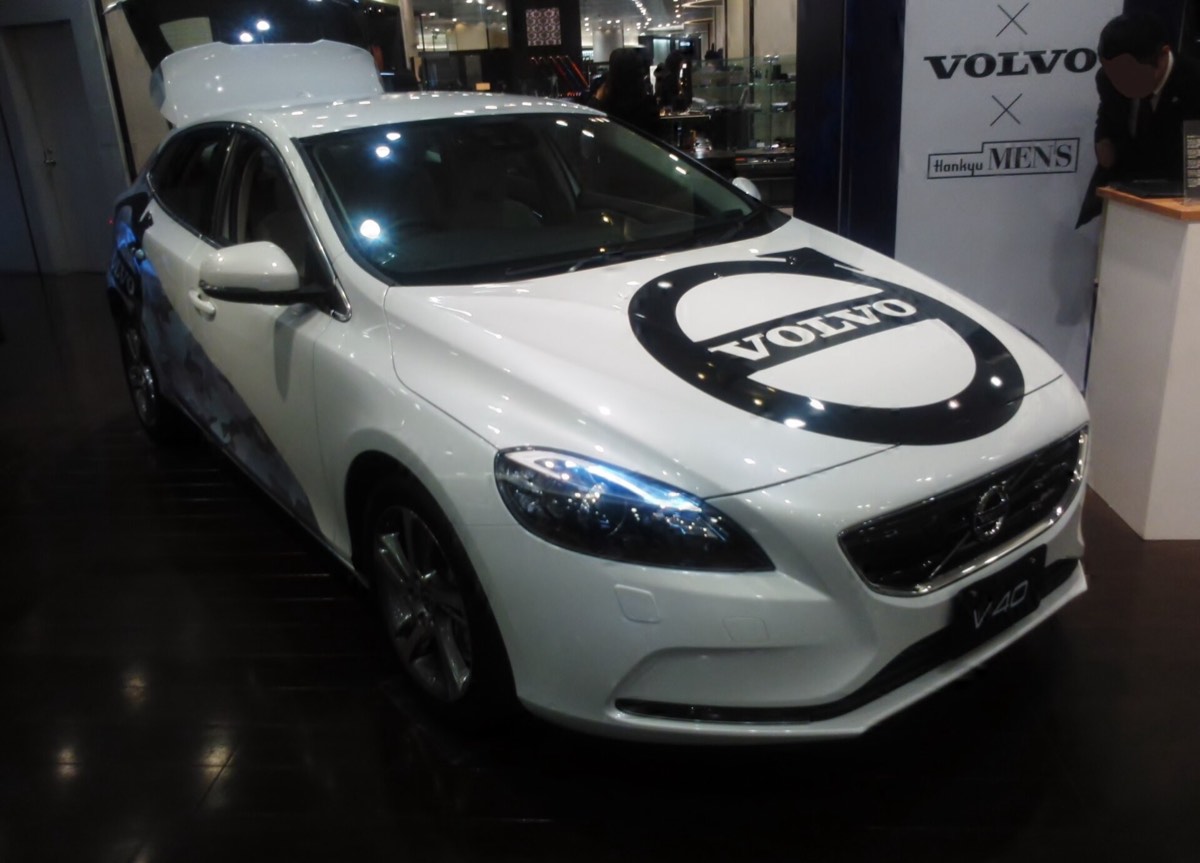 Volvo V40